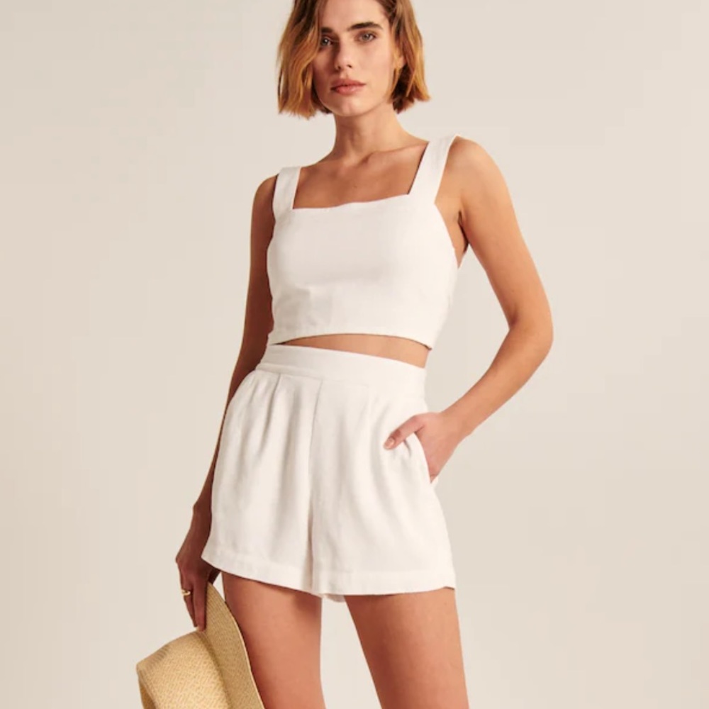 Abercrombie & Fitch White High-Waist Linen Shorts
